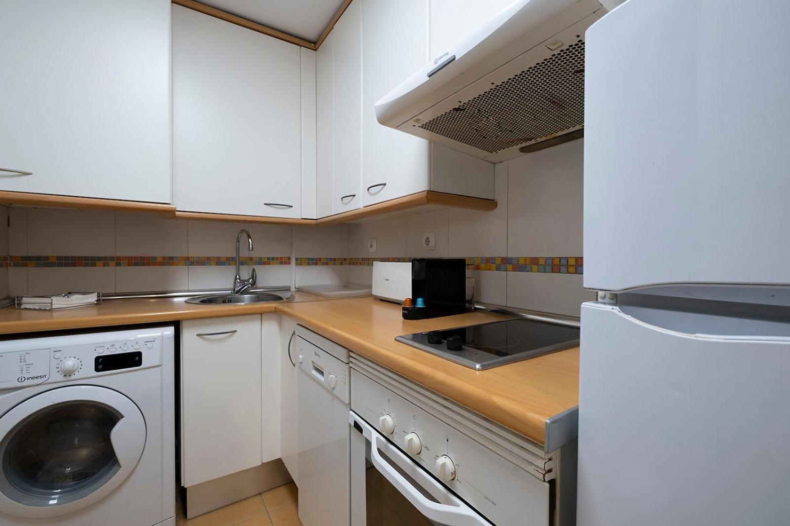 Apartamento Wanda Ifema Con Parking Y Piscina Madrid Exterior photo